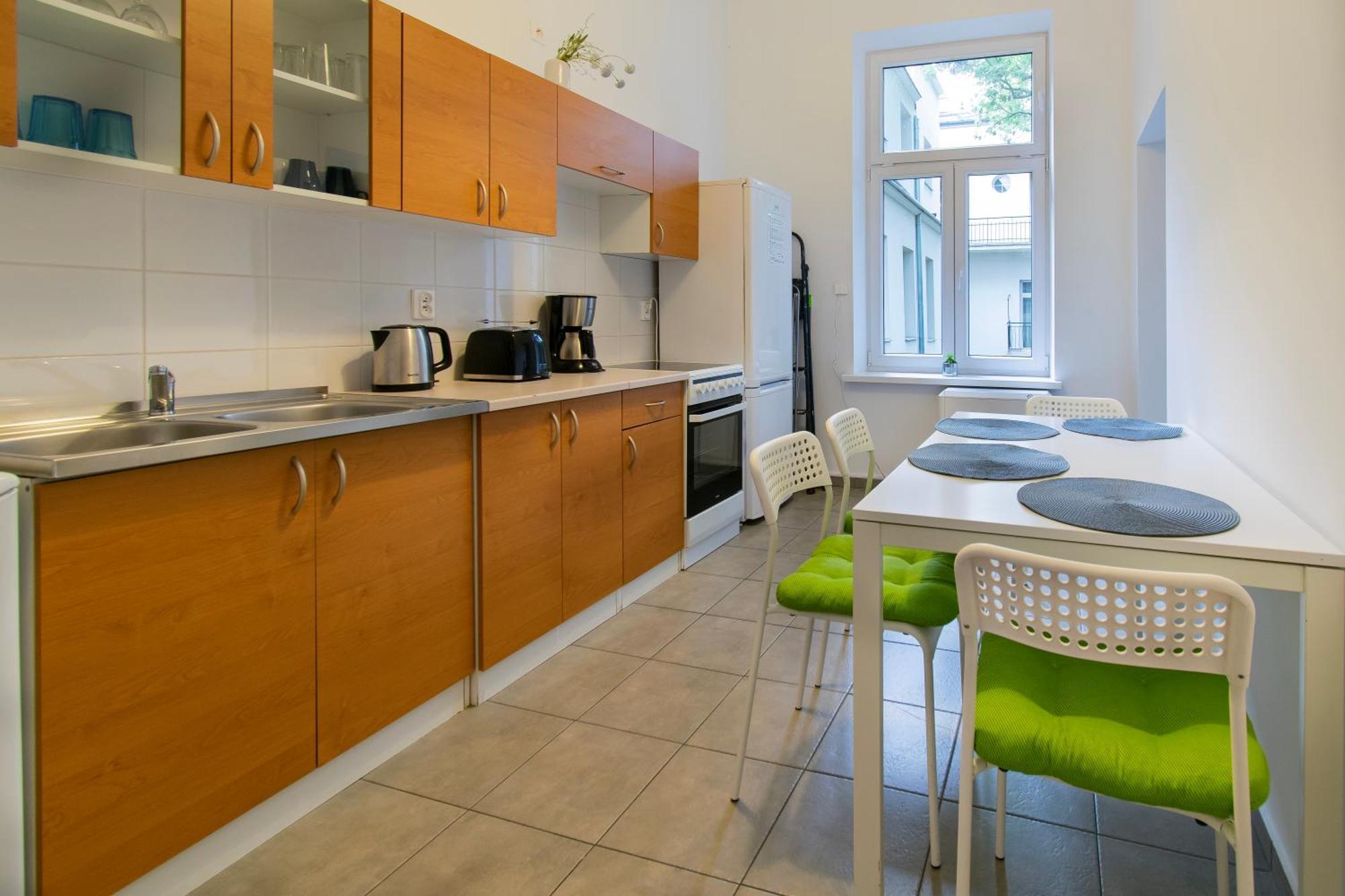 Light Apartment Zyblikiewicza Street Cracovia Exterior foto