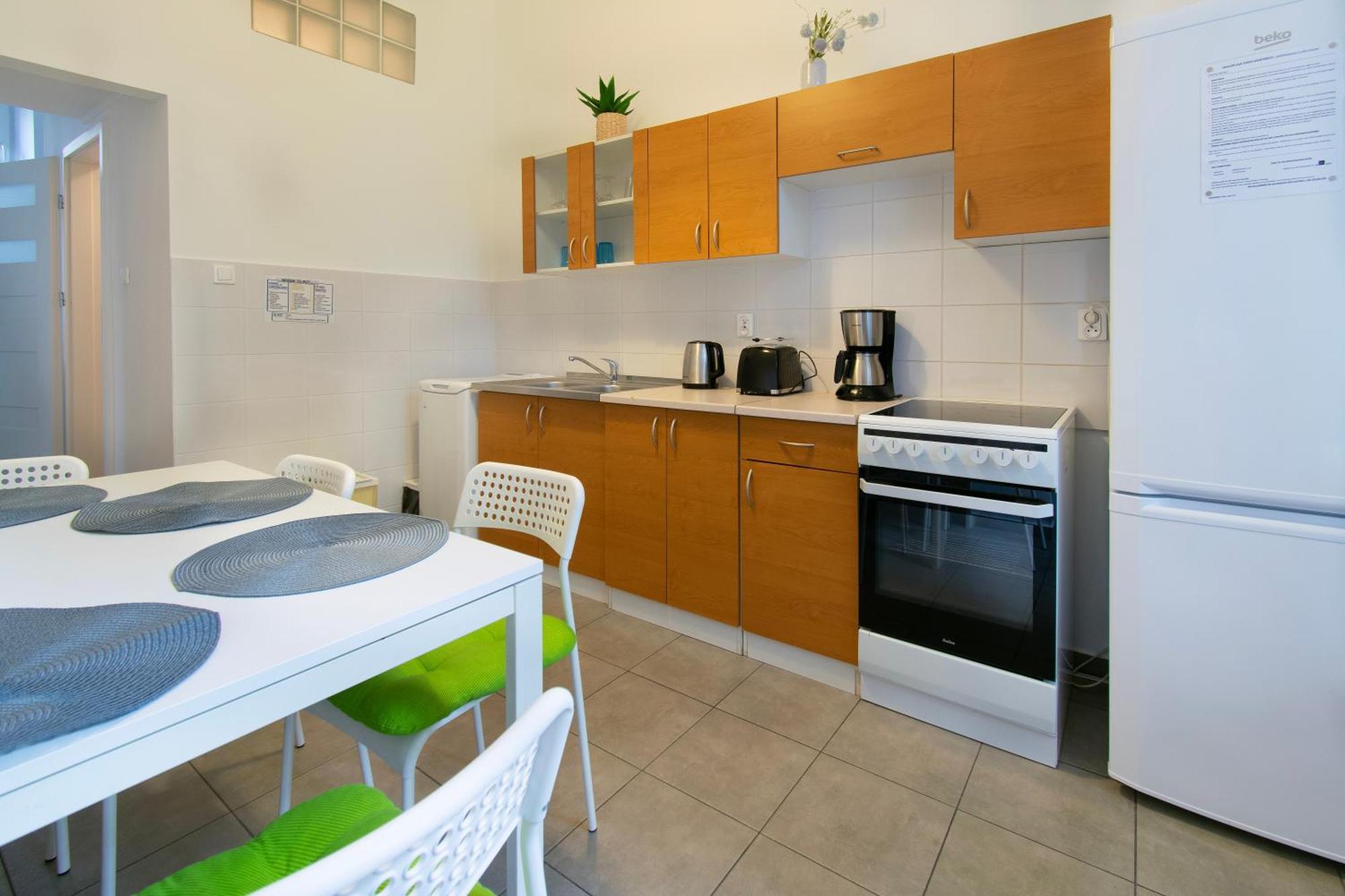 Light Apartment Zyblikiewicza Street Cracovia Exterior foto